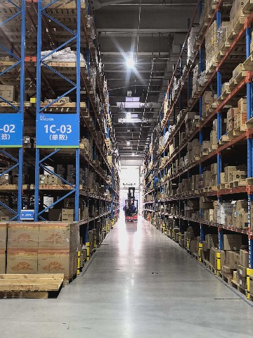 无锡威孚高科技集团股份有限公司照明节能改造后车间全景